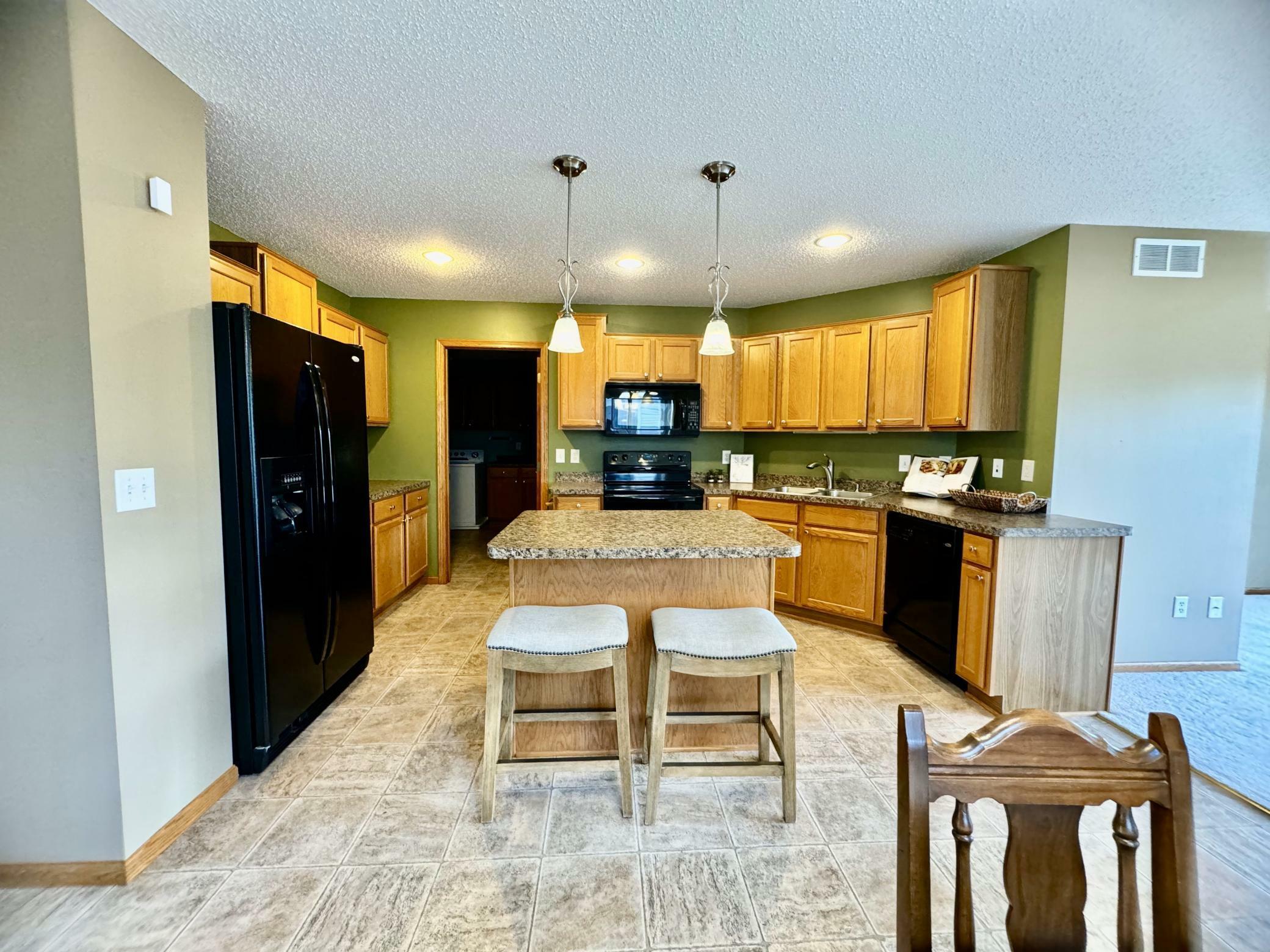Property Photo: 12605 Pond View Road MN 55398