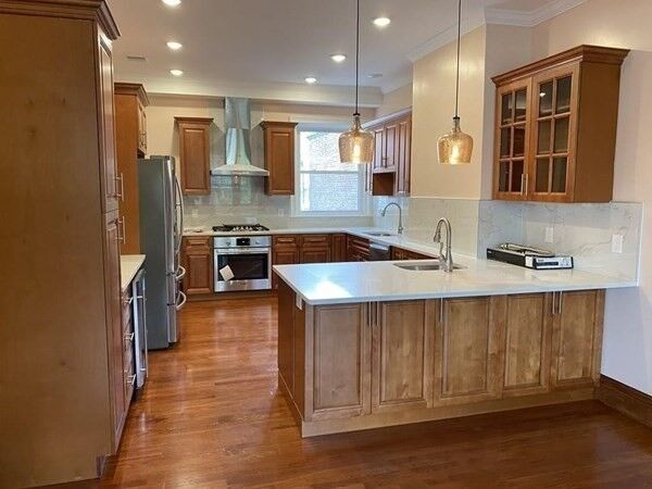 Property Photo:  501 Boylston St 3  MA 02445 