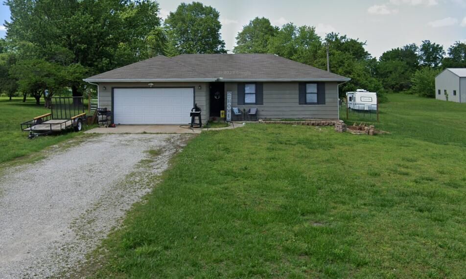 Property Photo:  201 Murray Street  MO 65725 