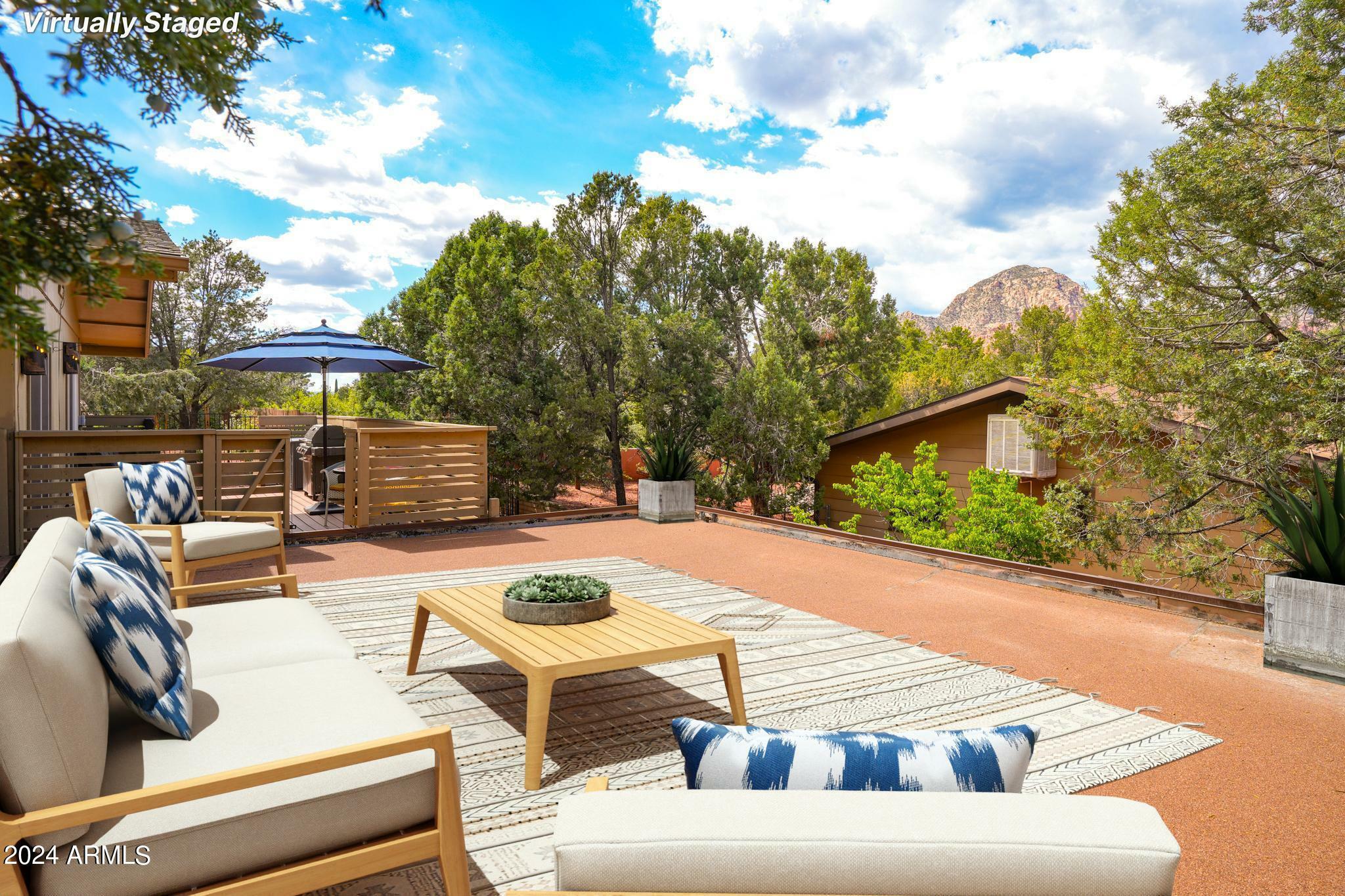 Property Photo:  185 Ross Road  AZ 86336 