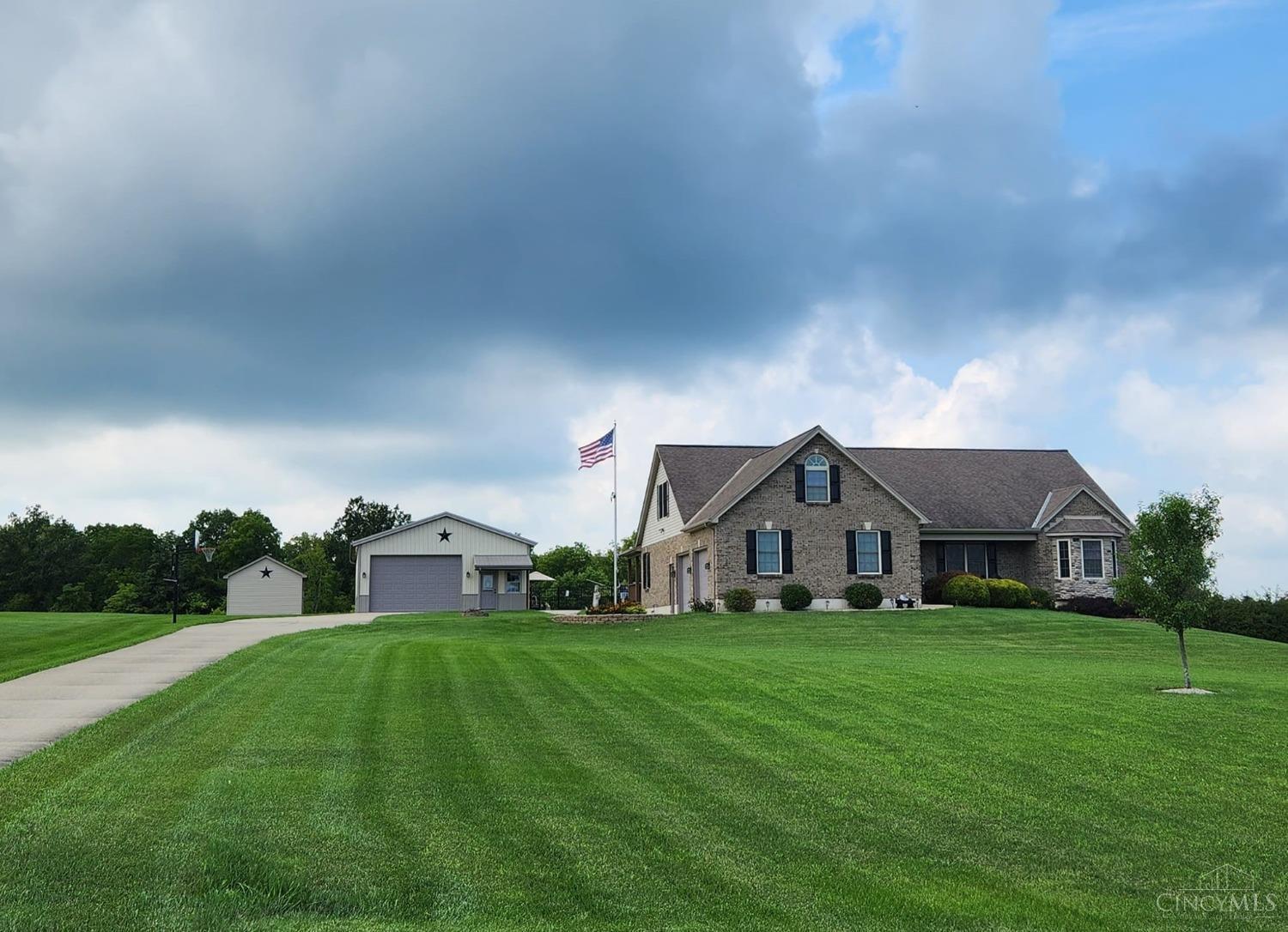 Property Photo:  2389 Chelsea Ridge Court  OH 45053 