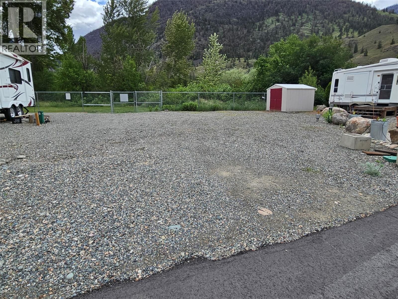Property Photo: 4354 Highway 3 Other 36 BC V0X 1N1