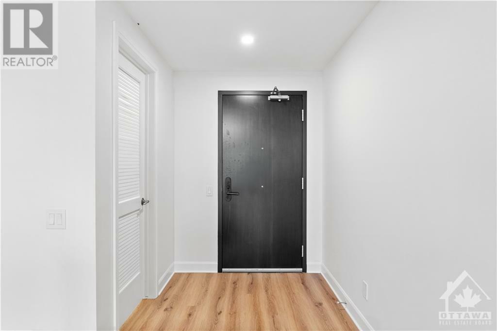 Property Photo:  115 Echo Drive 506  ON K1S 1M7 