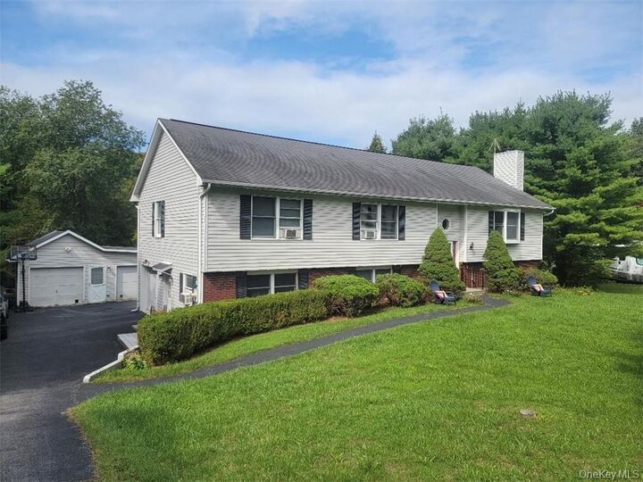 Property Photo:  45 Riverdale Drive  NY 12594 