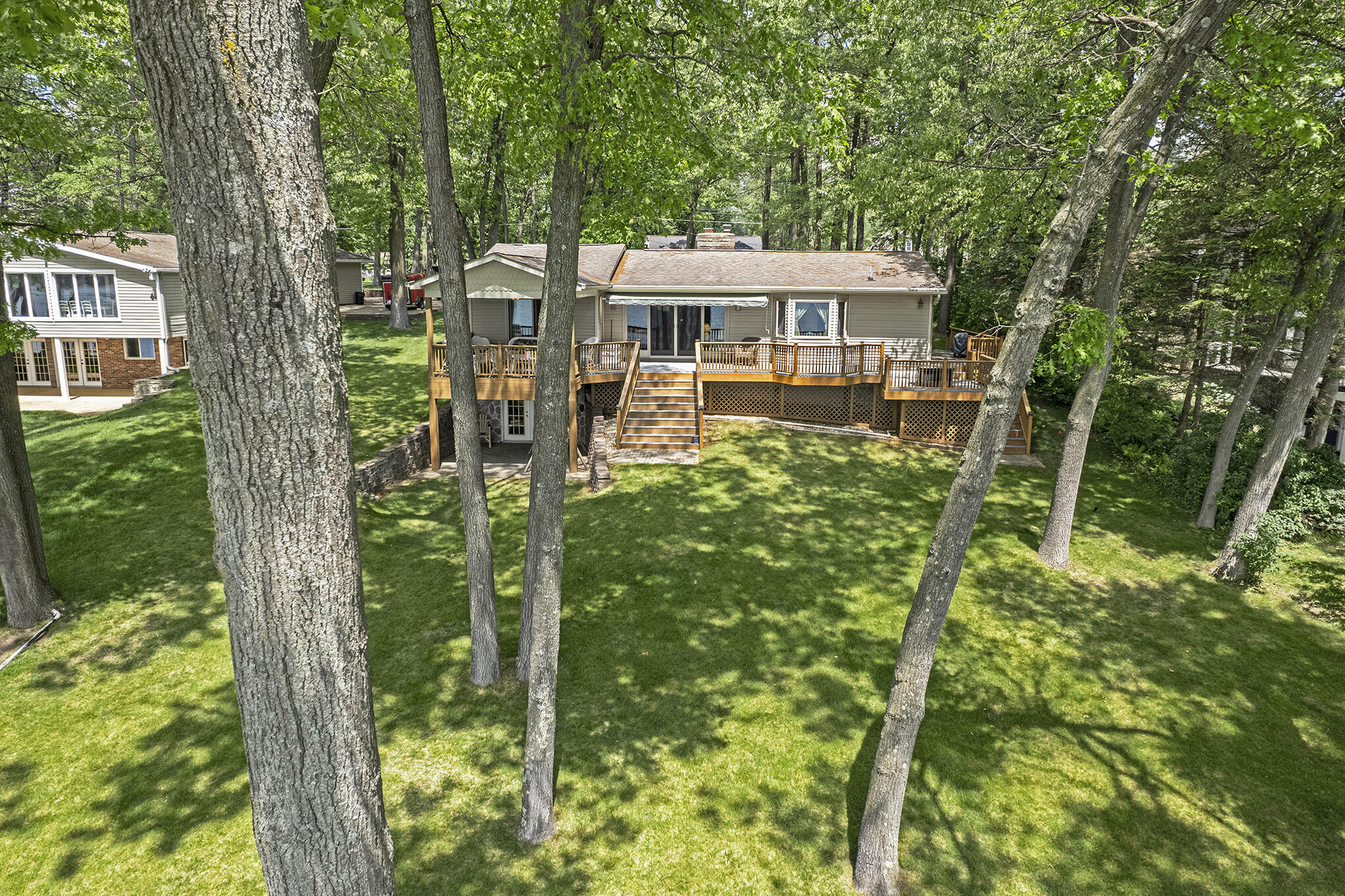 Property Photo:  11259 Oakwood Drive  MI 49249 