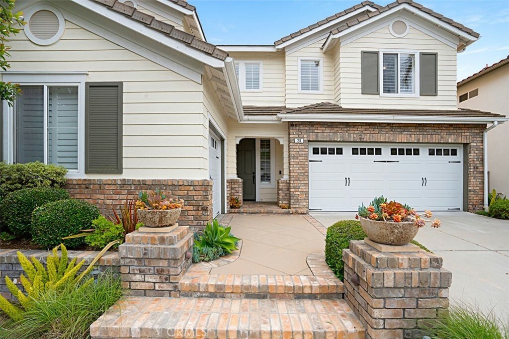 Property Photo: 28 Lyon Ridge CA 92656