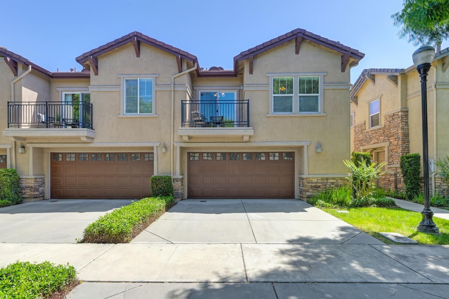 Property Photo: 3301 N Park Drive 2712 CA 95835