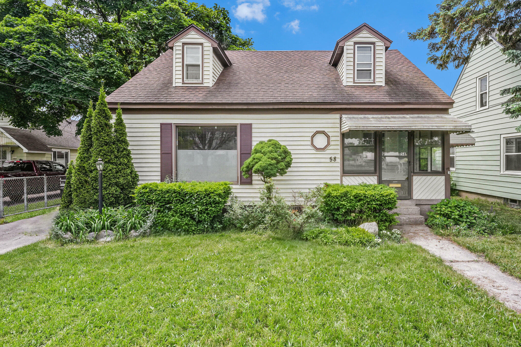 Property Photo:  58 Murray Street SE  MI 49548 