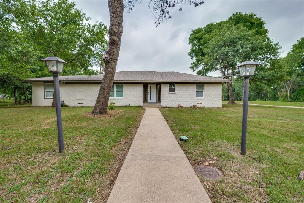 Property Photo:  807 Sherrill Boulevard  TX 75116 