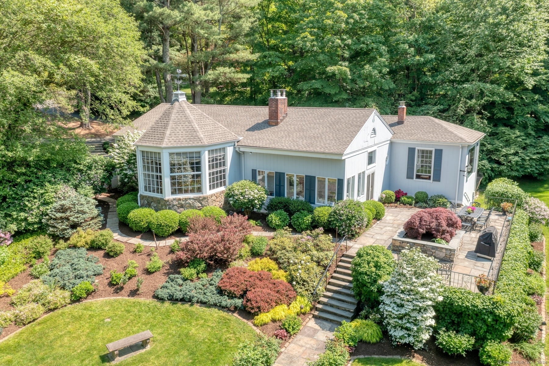 Property Photo:  190 Old Stagecoach Road  CT 06877 