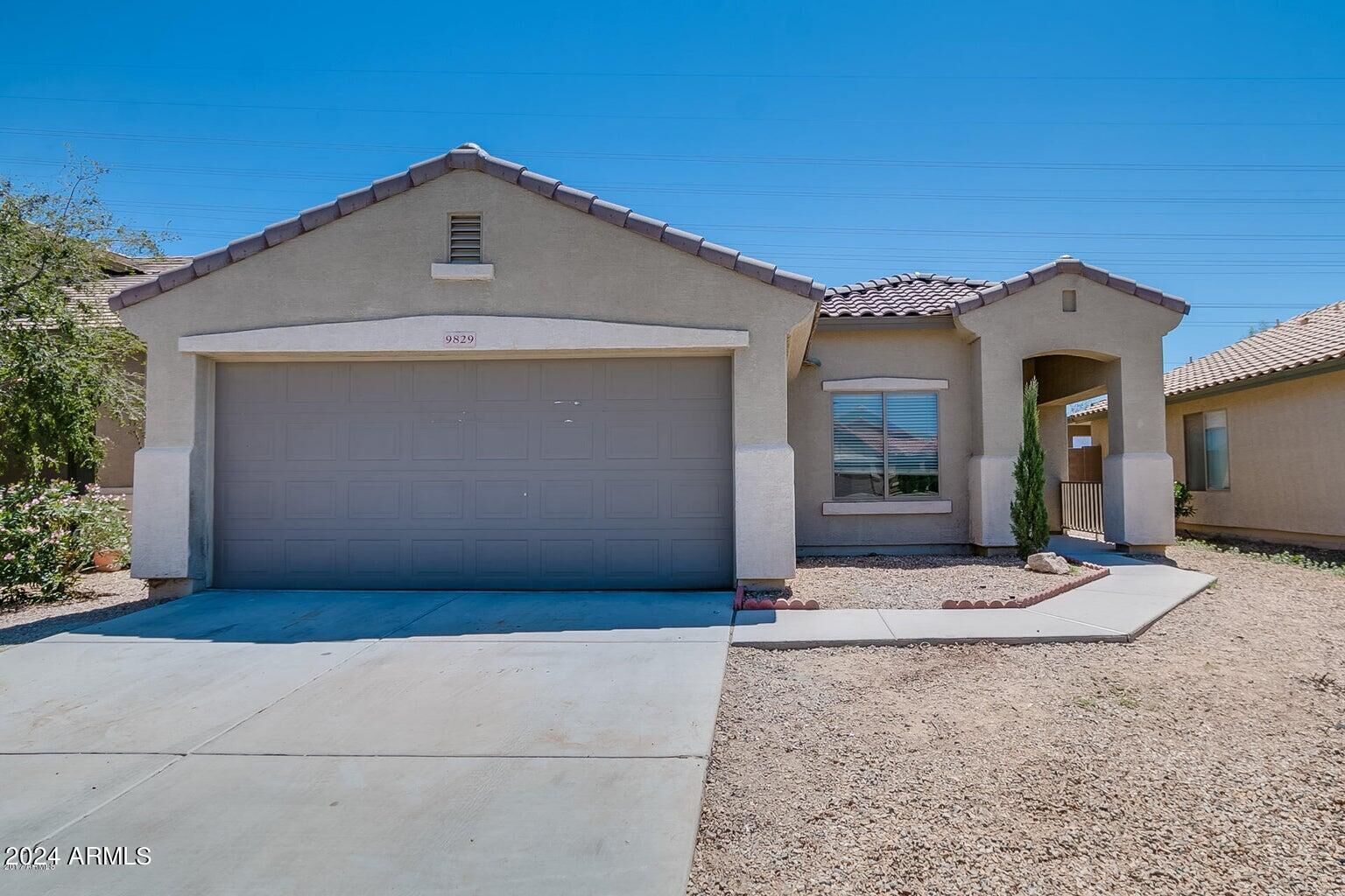 Property Photo:  9829 W Heber Road  AZ 85353 