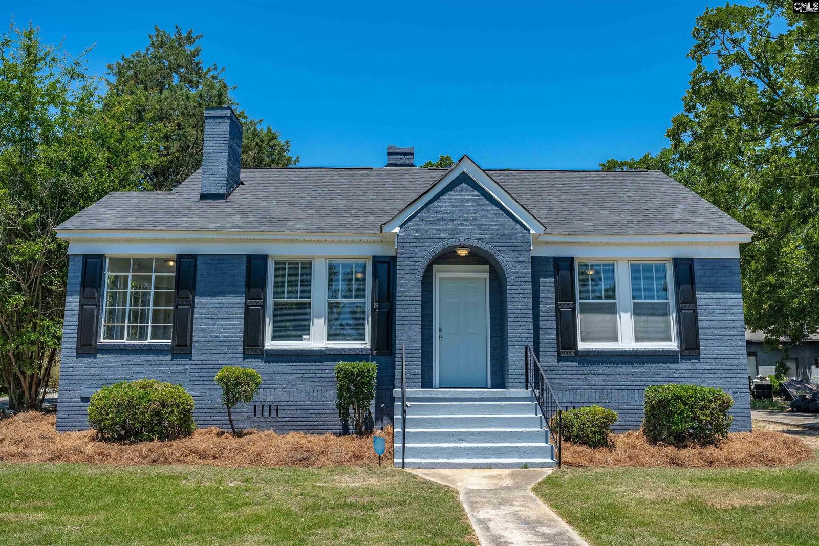 Property Photo:  901 Johnson  SC 29203 