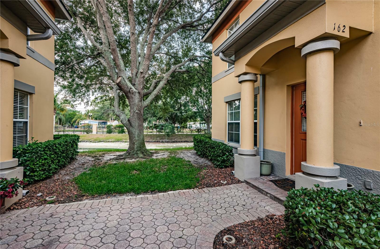 Property Photo:  162 Coquina Bay Drive  FL 33705 