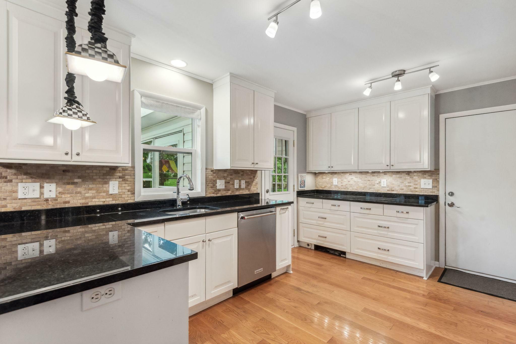 Property Photo:  6012 Saint Johns Avenue  MN 55424 