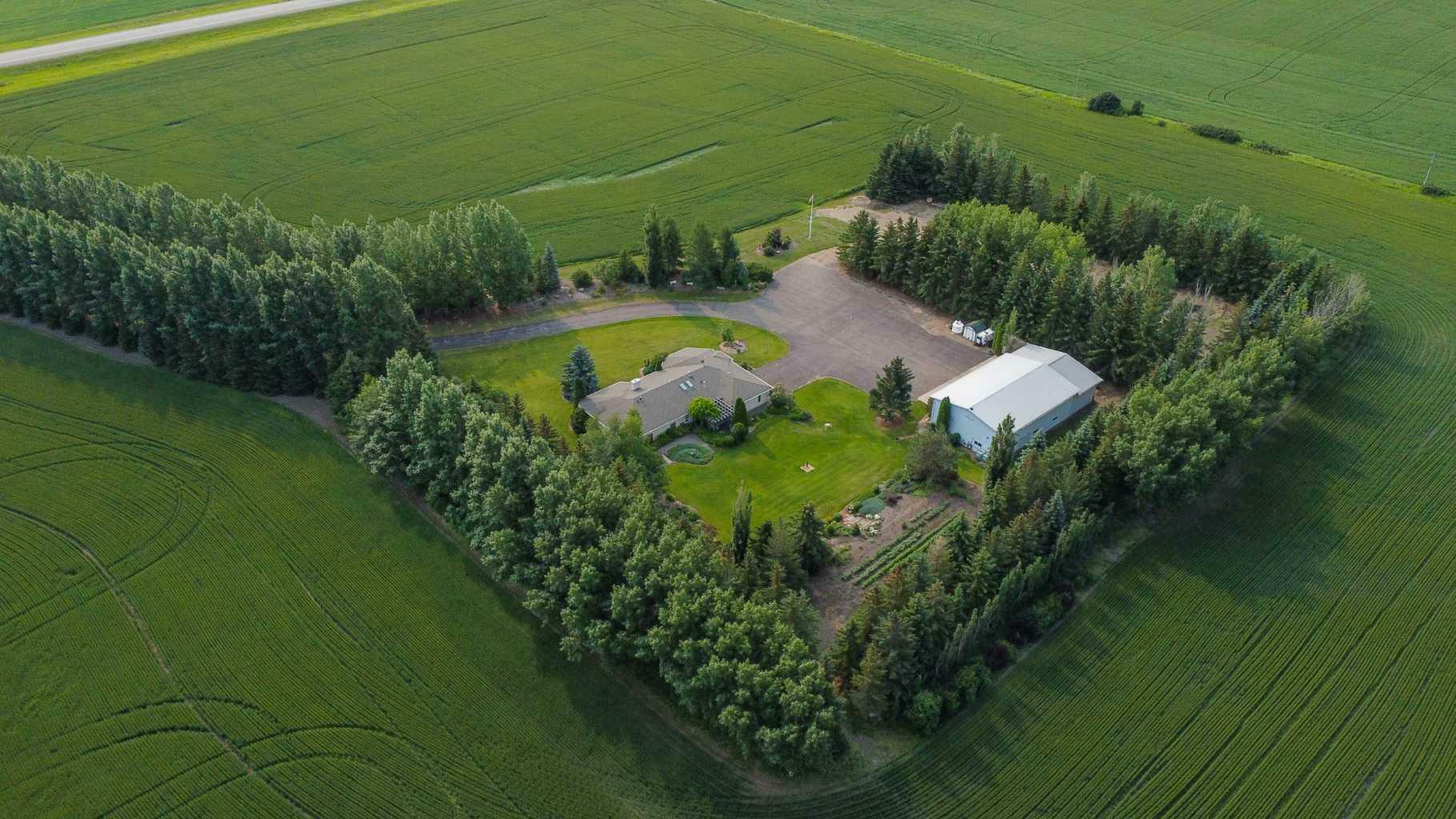 Property Photo: NE-1-48-1 W4 AB T9V 3A1