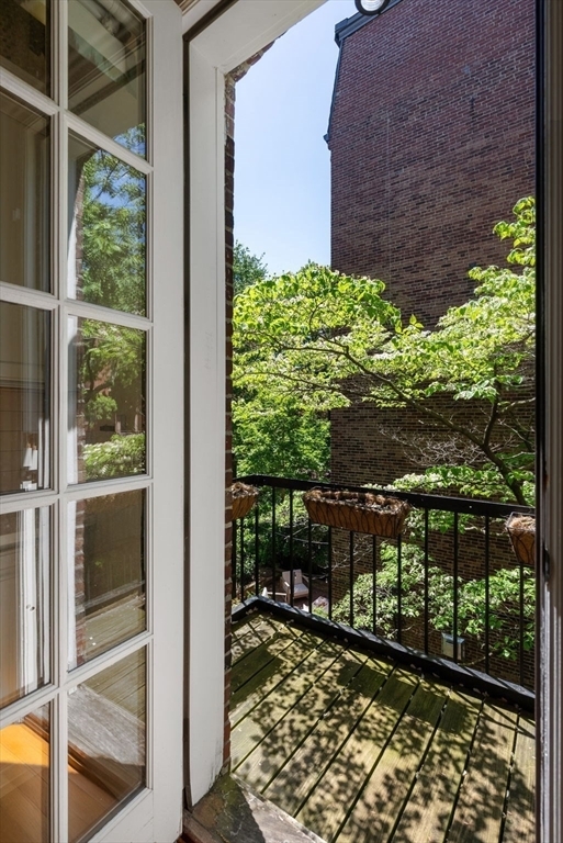 Property Photo: 20 Dartmouth Street MA 02116