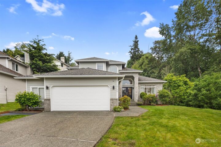 12153 SE 77th Place  Newcastle WA 98056 photo
