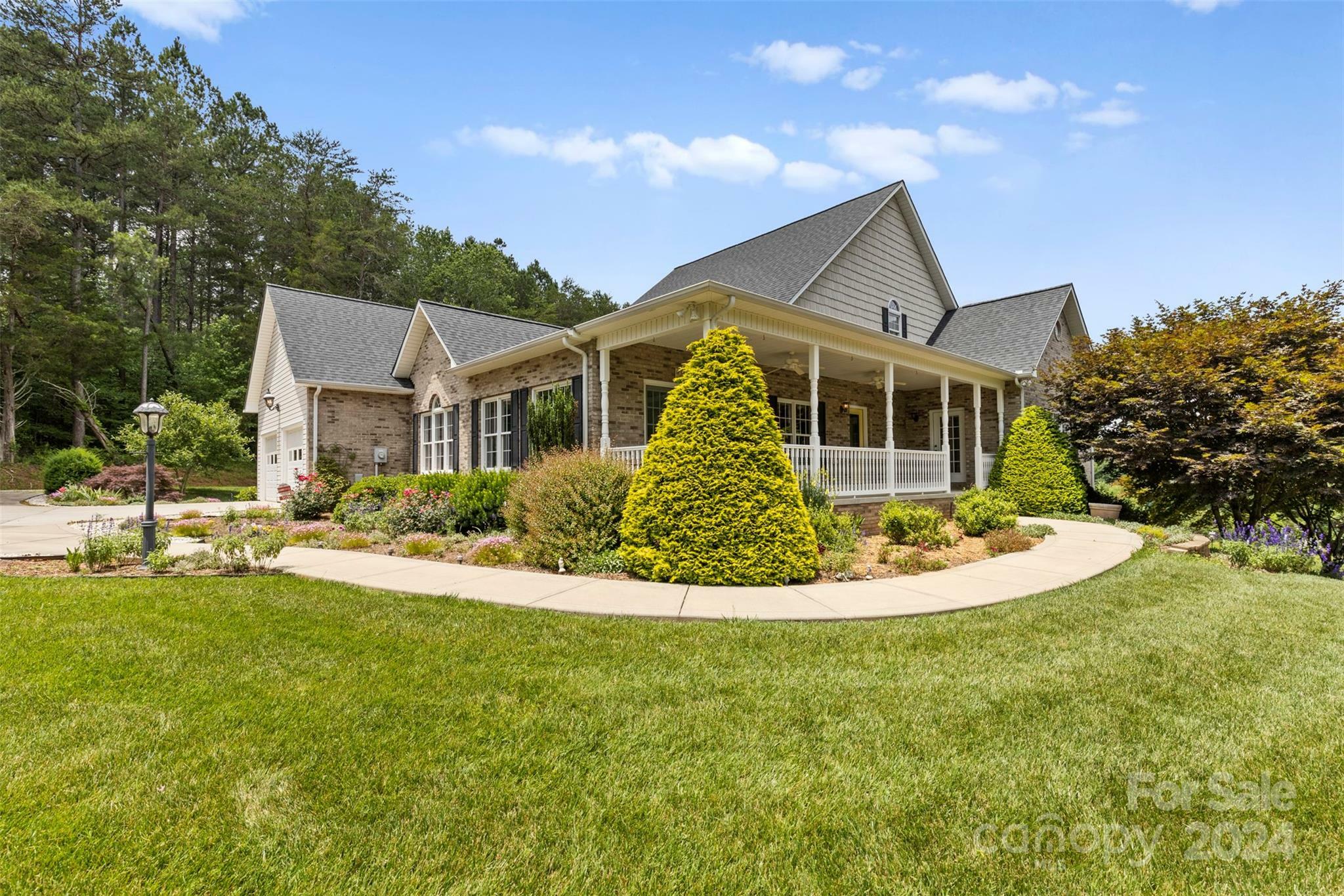 Property Photo:  909 Shinnville Road  NC 28115 