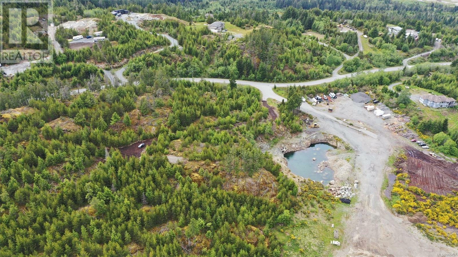 Photo de la propriété:  Lot 3 Goldstream Heights Drive  BC V0R 2W1 