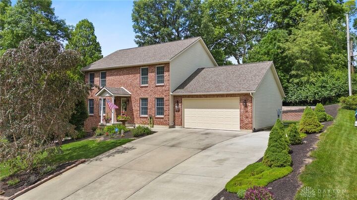 1725 Hillrose Place  Fairborn OH 45324 photo