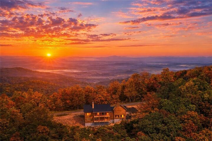 Property Photo: 5510 Monument Road GA 30143