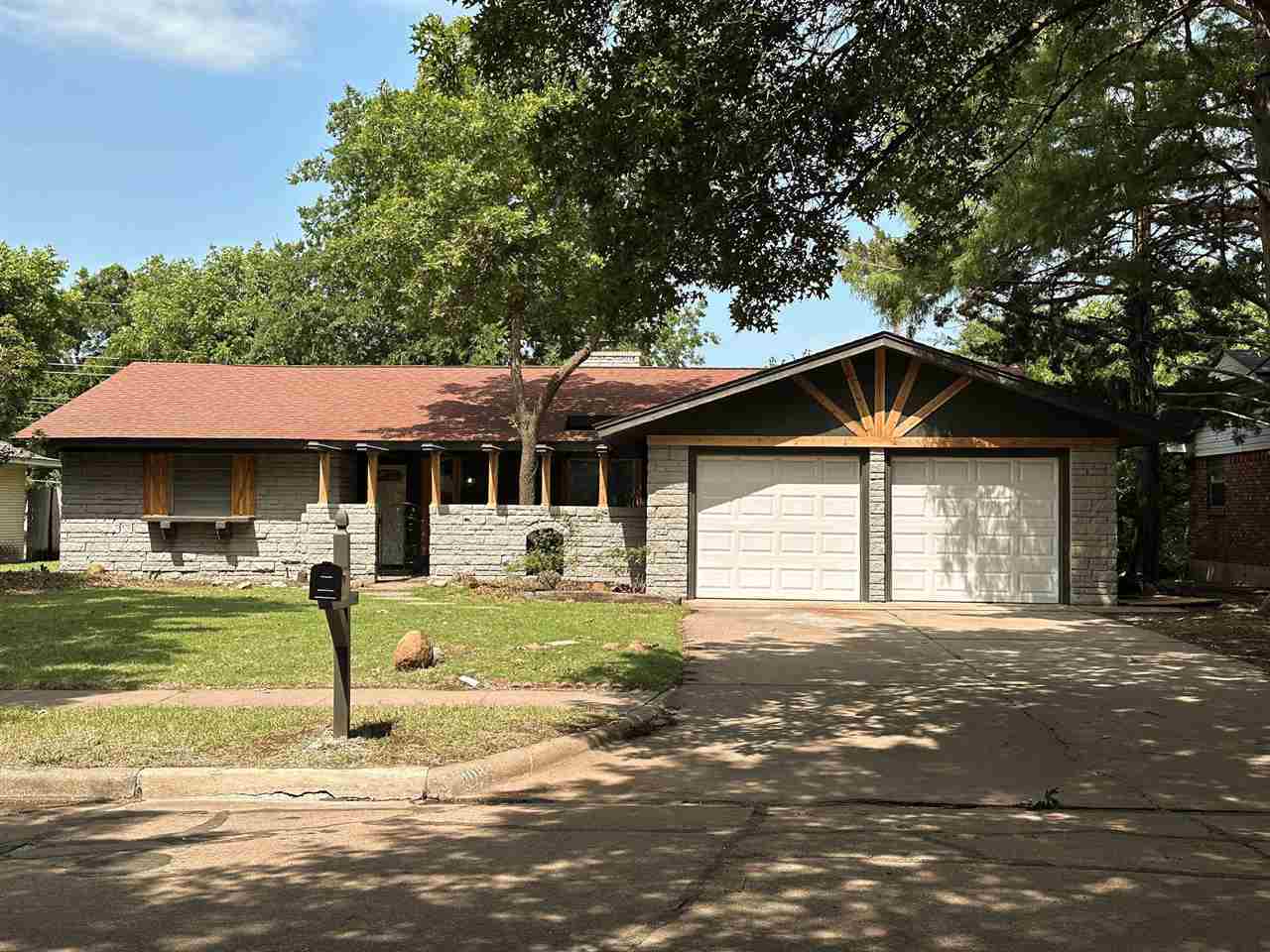 Property Photo:  808 NW 50th St  OK 73505 