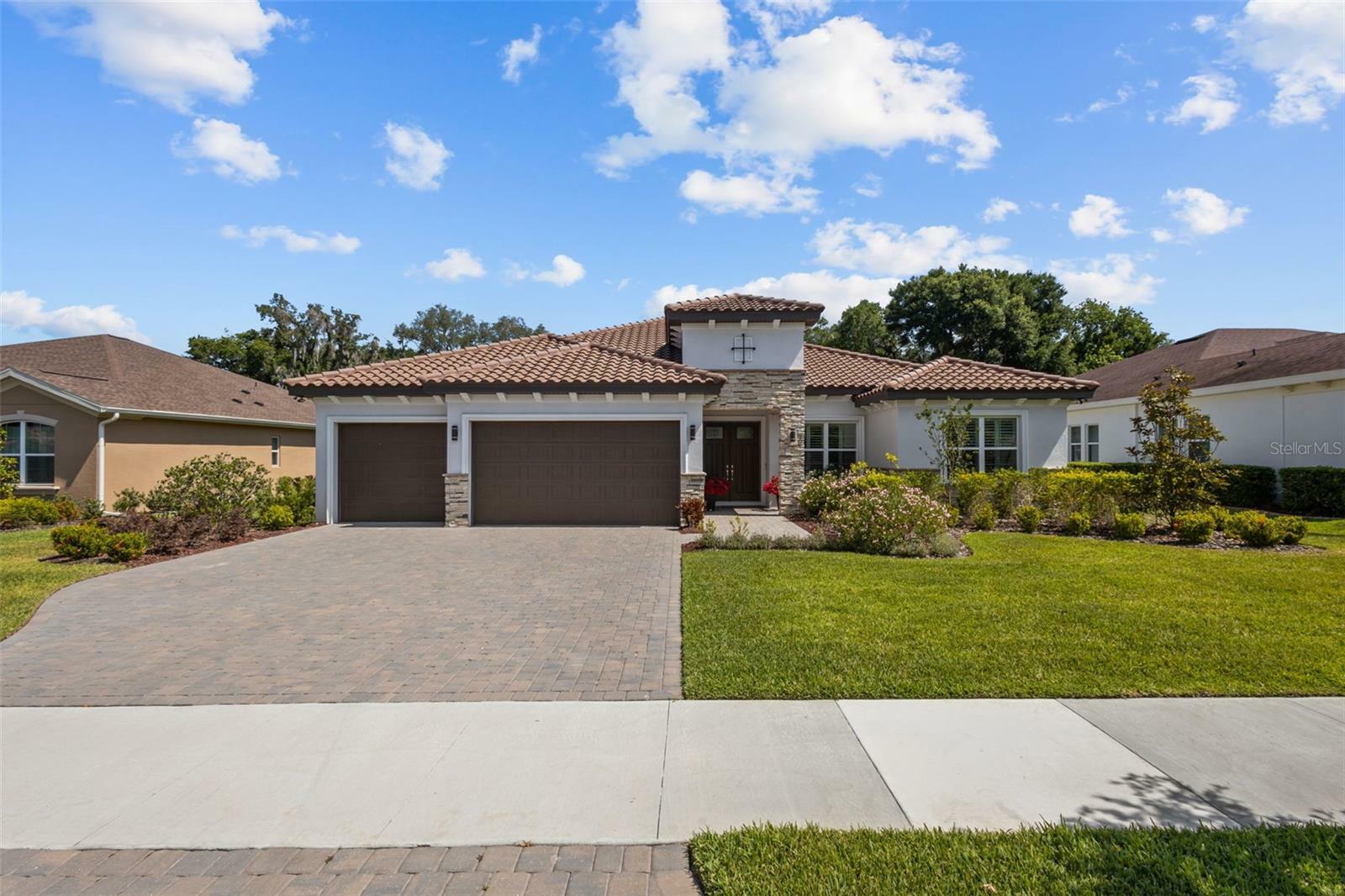 Property Photo:  113 Brookover Lane  FL 33511 