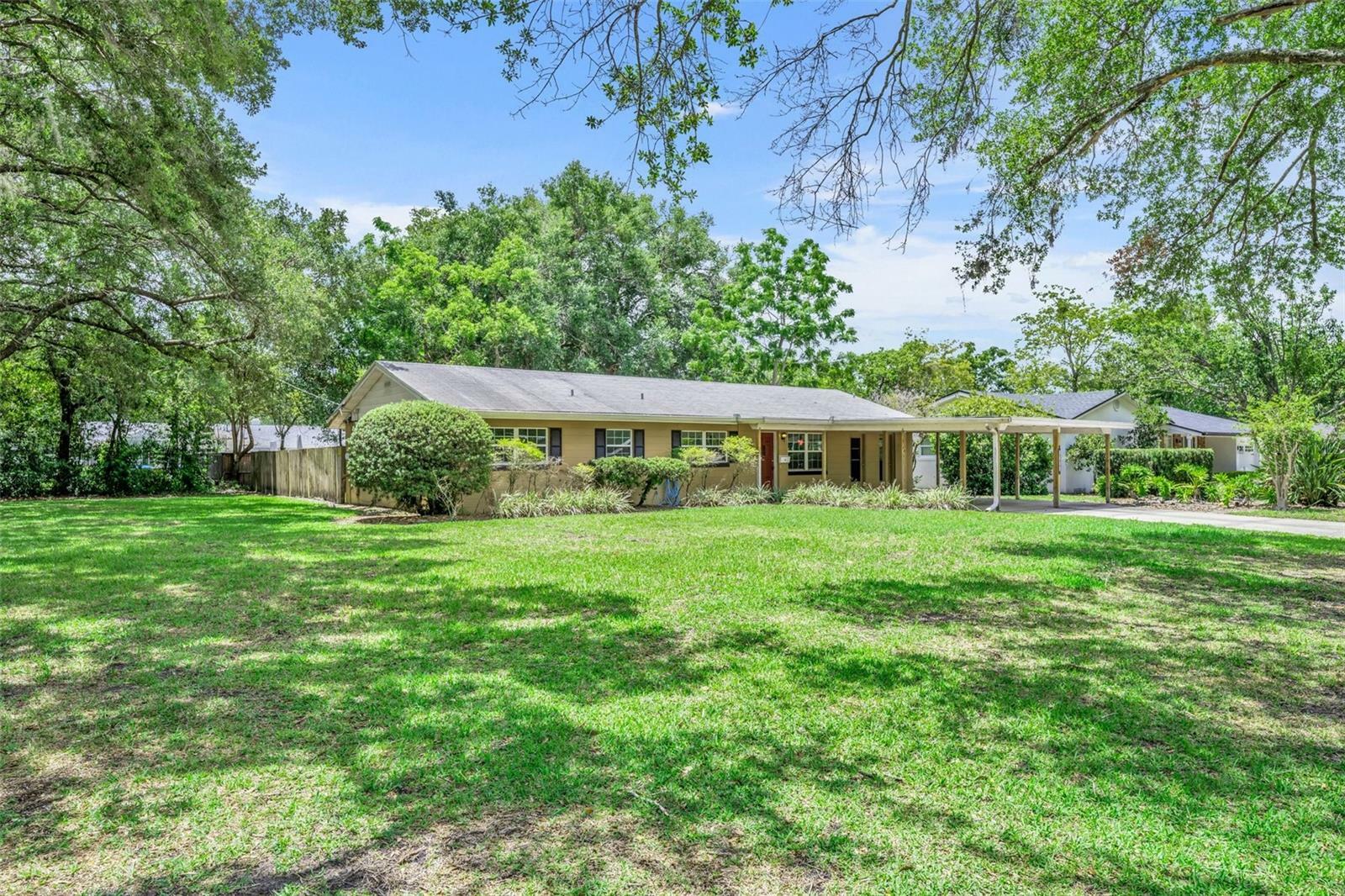 Property Photo:  2020 Strathaven Road  FL 32792 