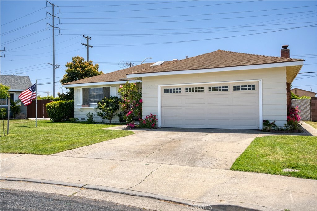 Property Photo:  204 Richard Street  CA 93458 