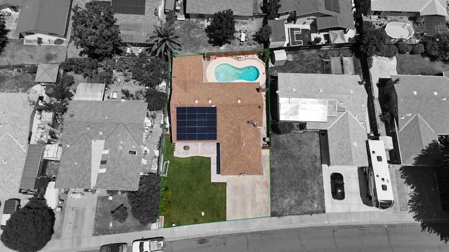 Property Photo: 113 Hacienda CA 95695