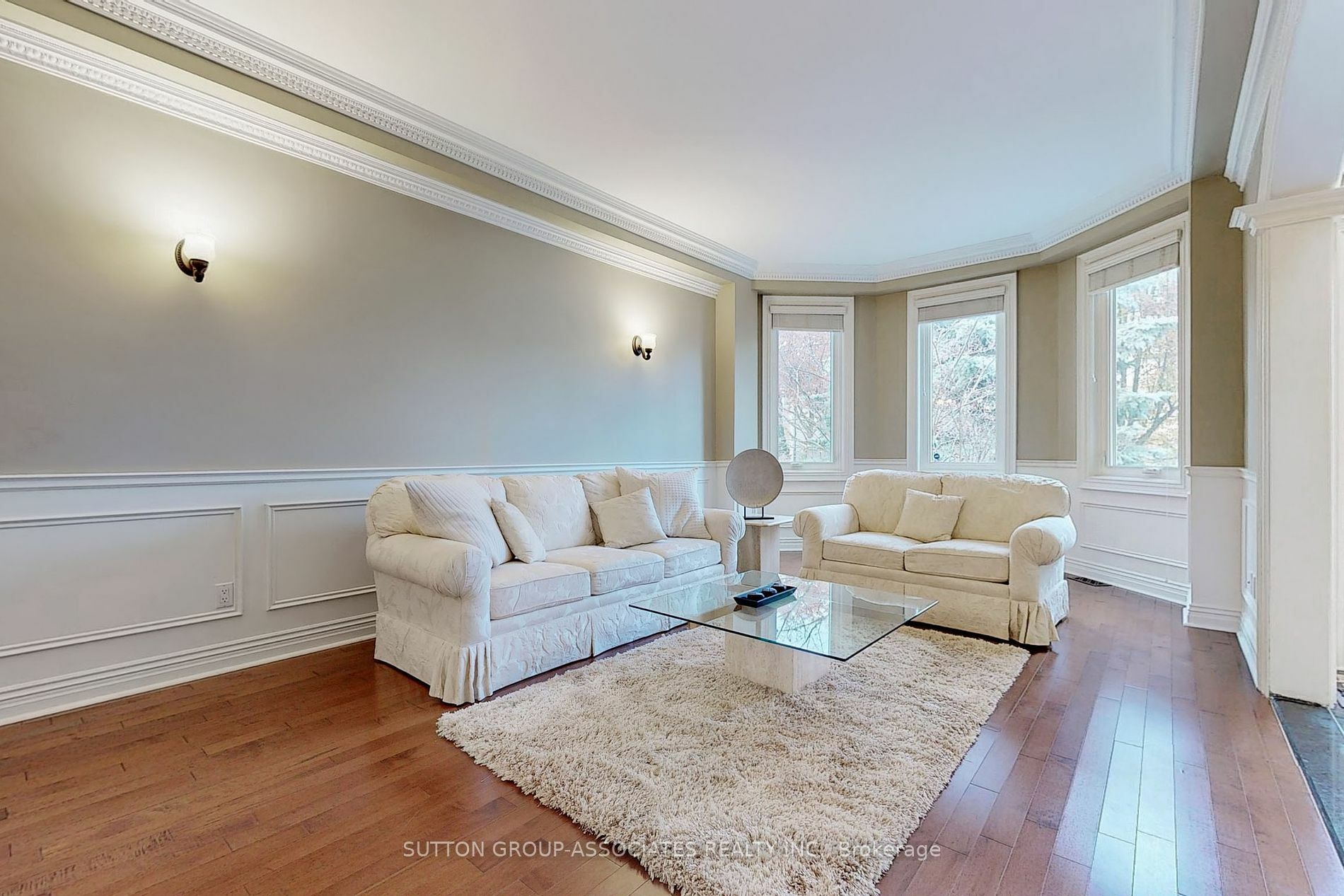 Property Photo:  213 Spring Garden Ave  ON M2N 3G7 