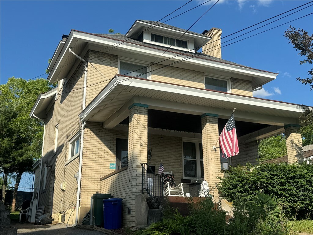 Property Photo:  535 Fordham Ave  PA 15226 