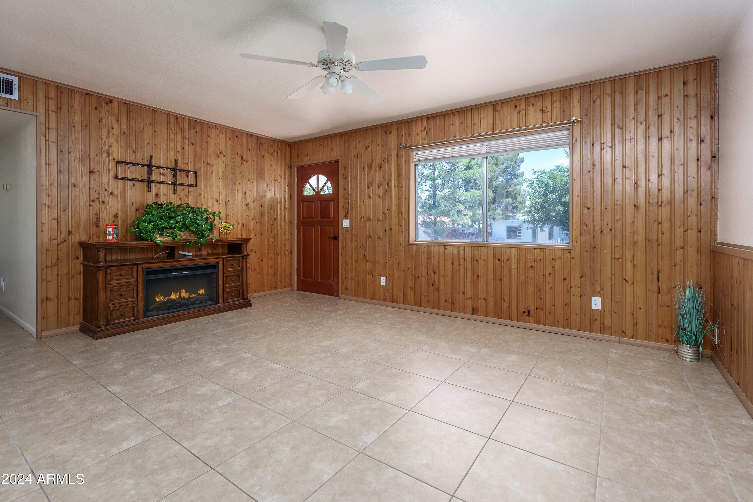 Property Photo:  104 S 9th Street  AZ 86326 