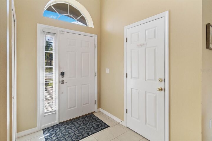 Property Photo: 215 Hummingbird Pass FL 33896