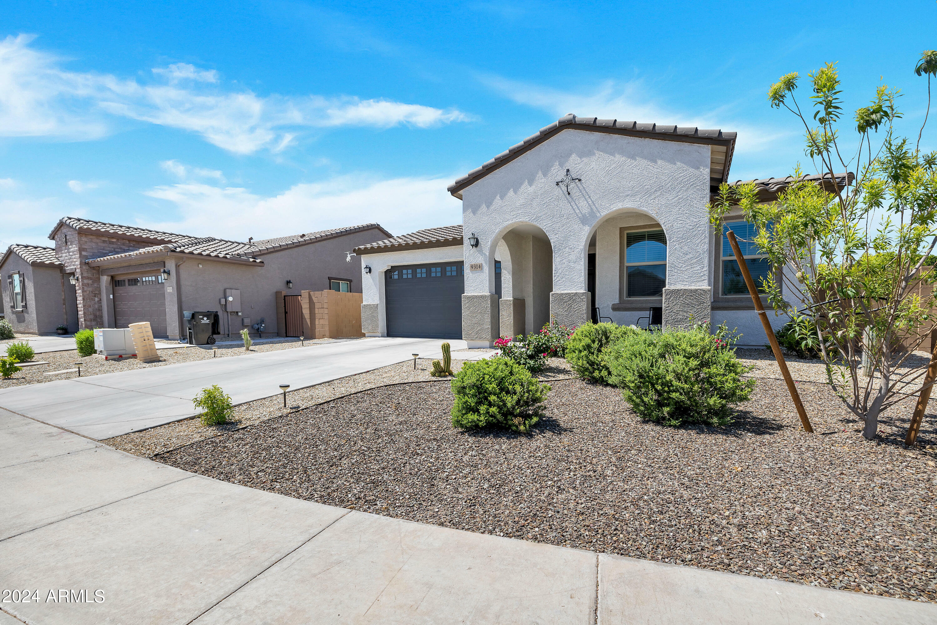 Property Photo:  9314 W Atlantis Way  AZ 85353 