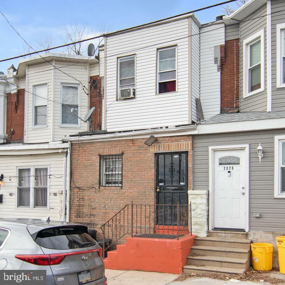 Property Photo:  7277 Saybrook Avenue  PA 19142 