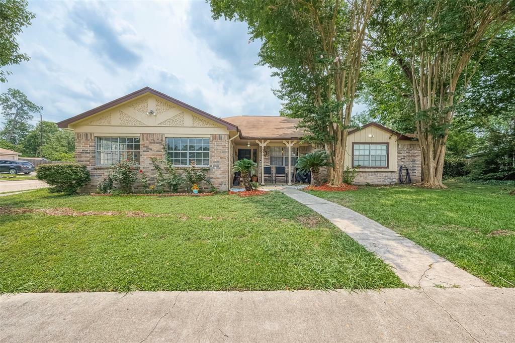 Property Photo:  7003 Falling Waters Drive  TX 77379 