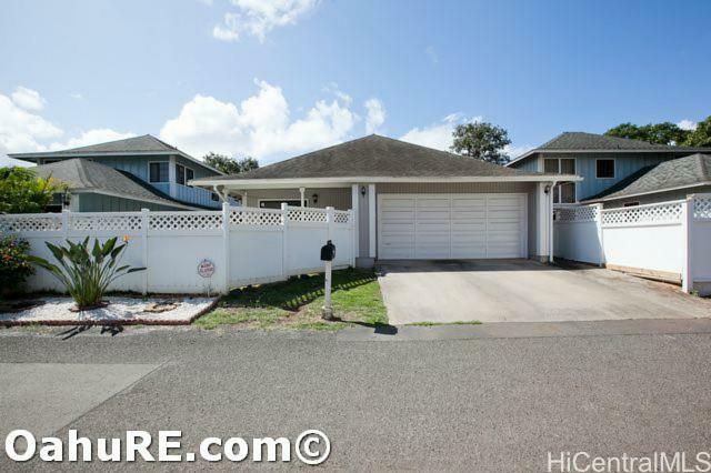 Property Photo:  91-1084 Makaaloa Street B  HI 96706 