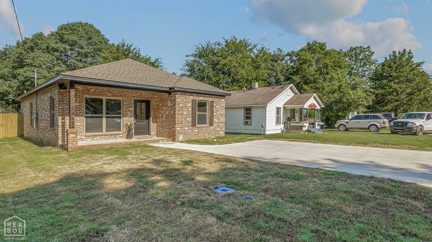 Property Photo:  609 Lange Street  AR 72438 