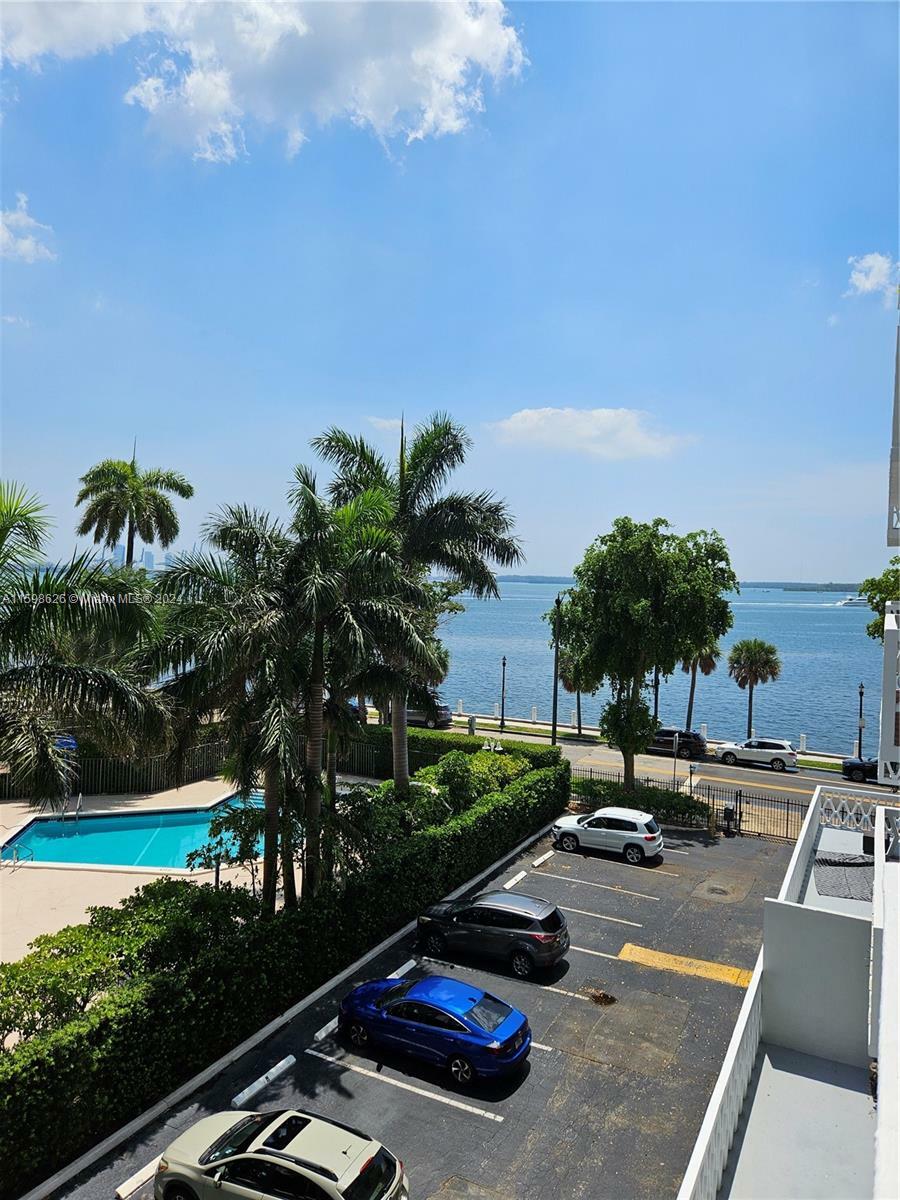 Property Photo:  1430 Brickell Bay Dr 402  FL 33131 