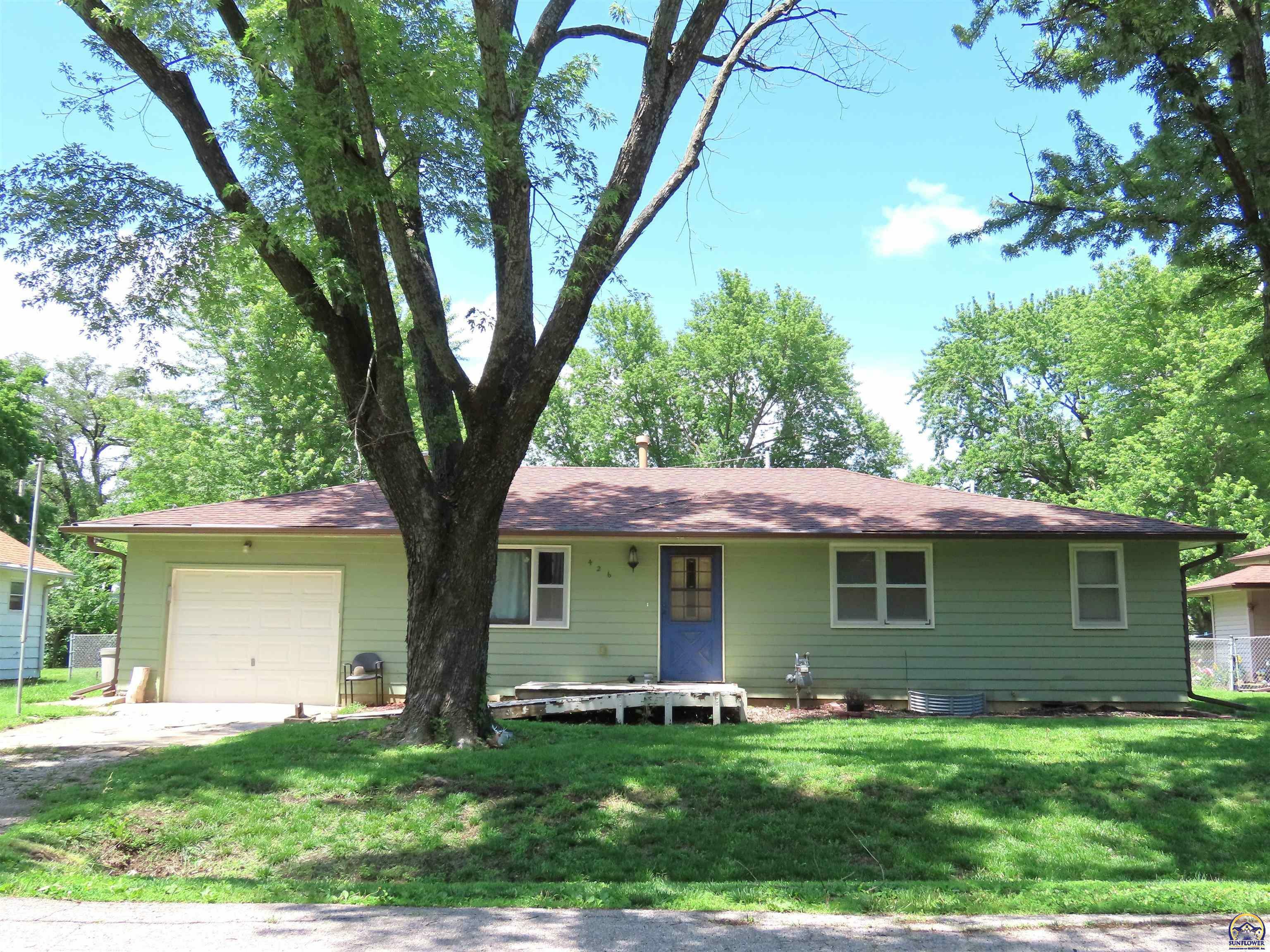 426 Coal St  Carbondale KS 66414 photo