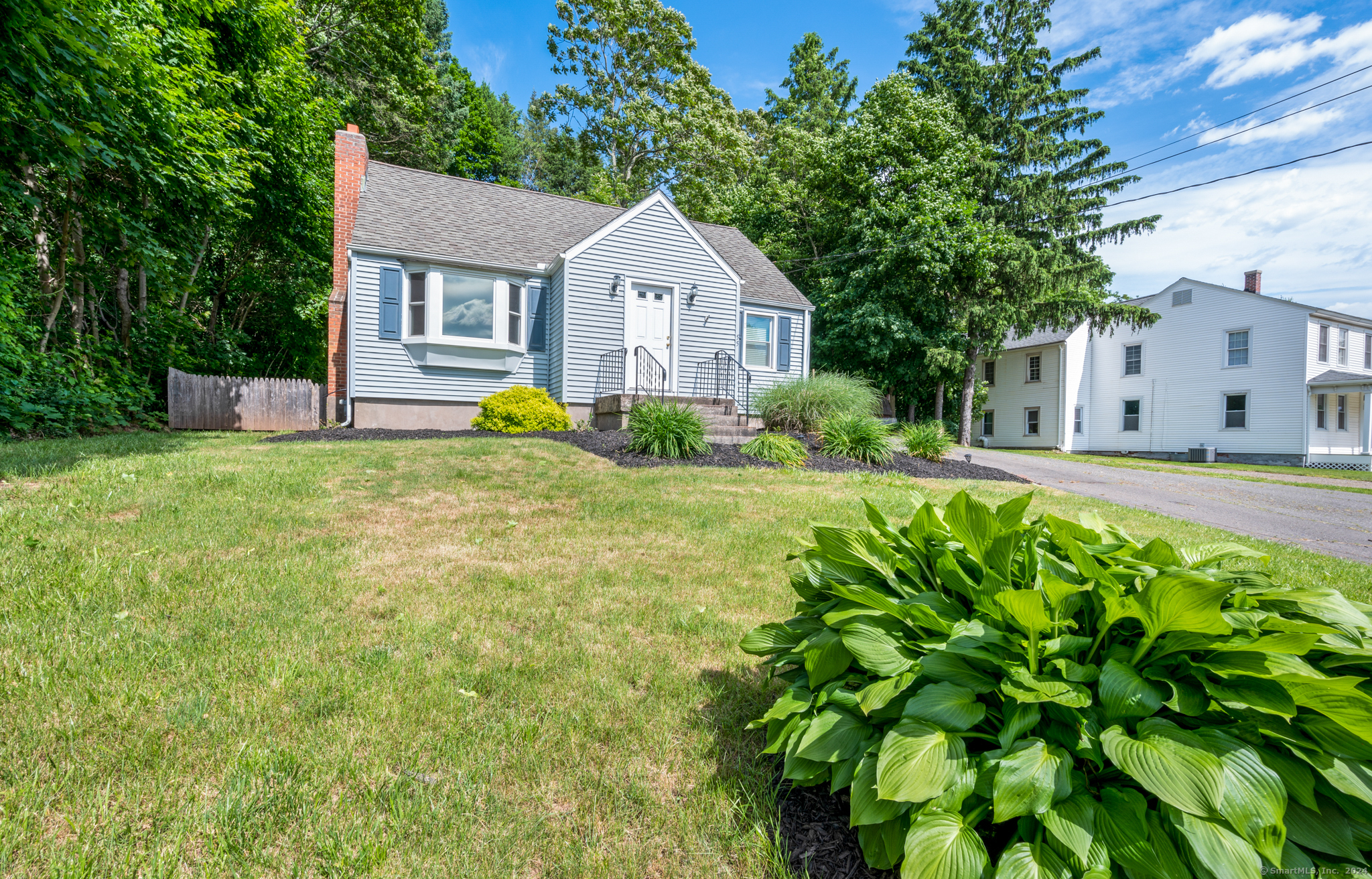 Property Photo:  55 West Road  CT 06029 