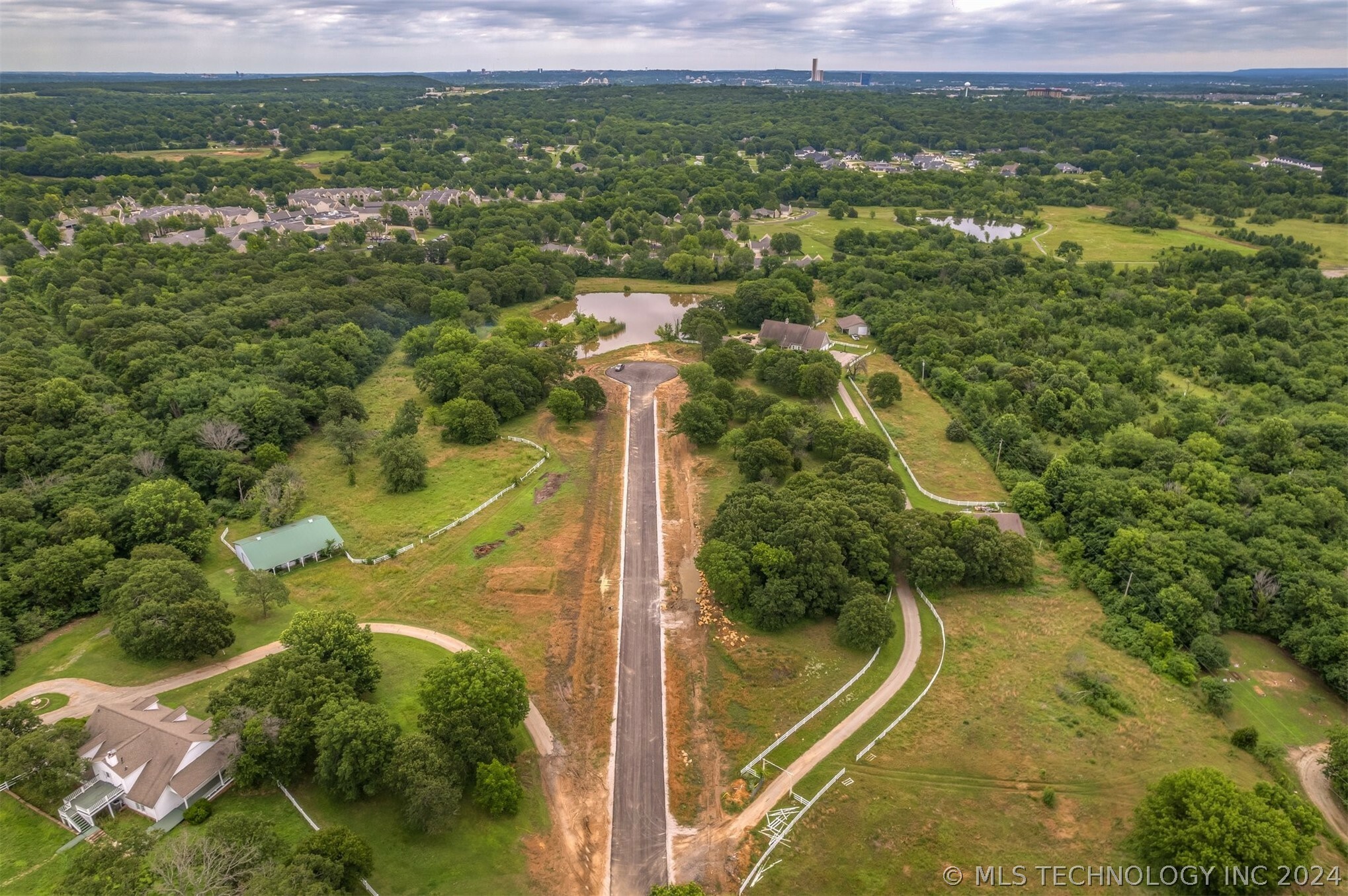 Property Photo:  4385 Oak Timber Drive  OK 74131 