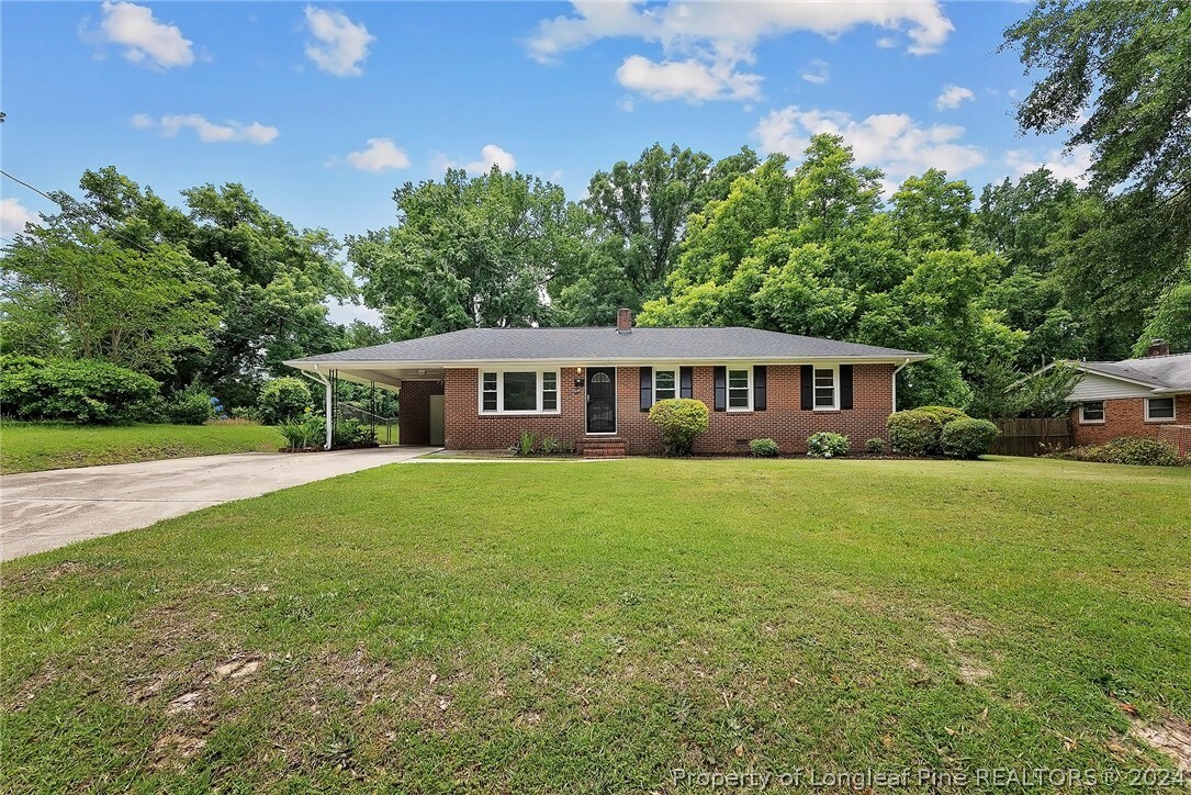Property Photo: 3609 Drayton Road NC 28303