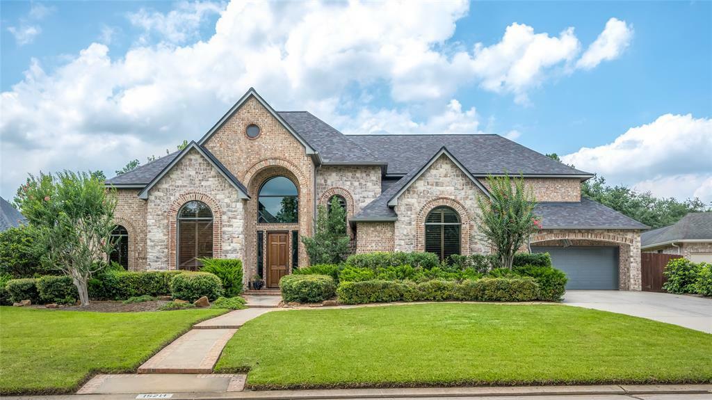 Property Photo: 15214 Bandera Falls Bend TX 77429