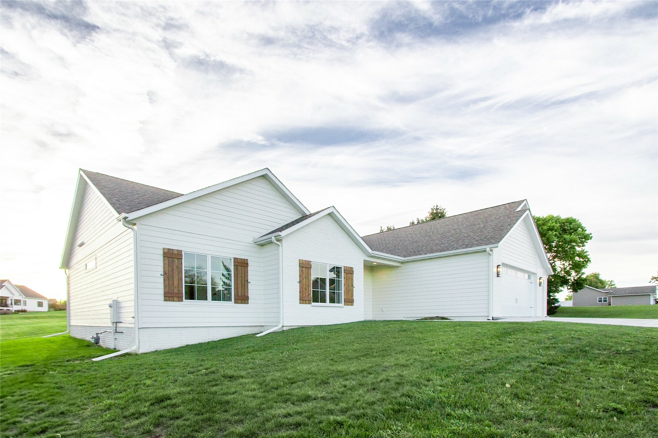 Property Photo:  1604 W 3rd Street  IA 50219 