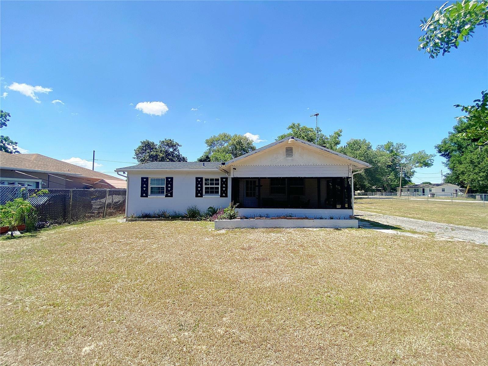 Property Photo:  604 Jefferson Avenue  FL 33838 