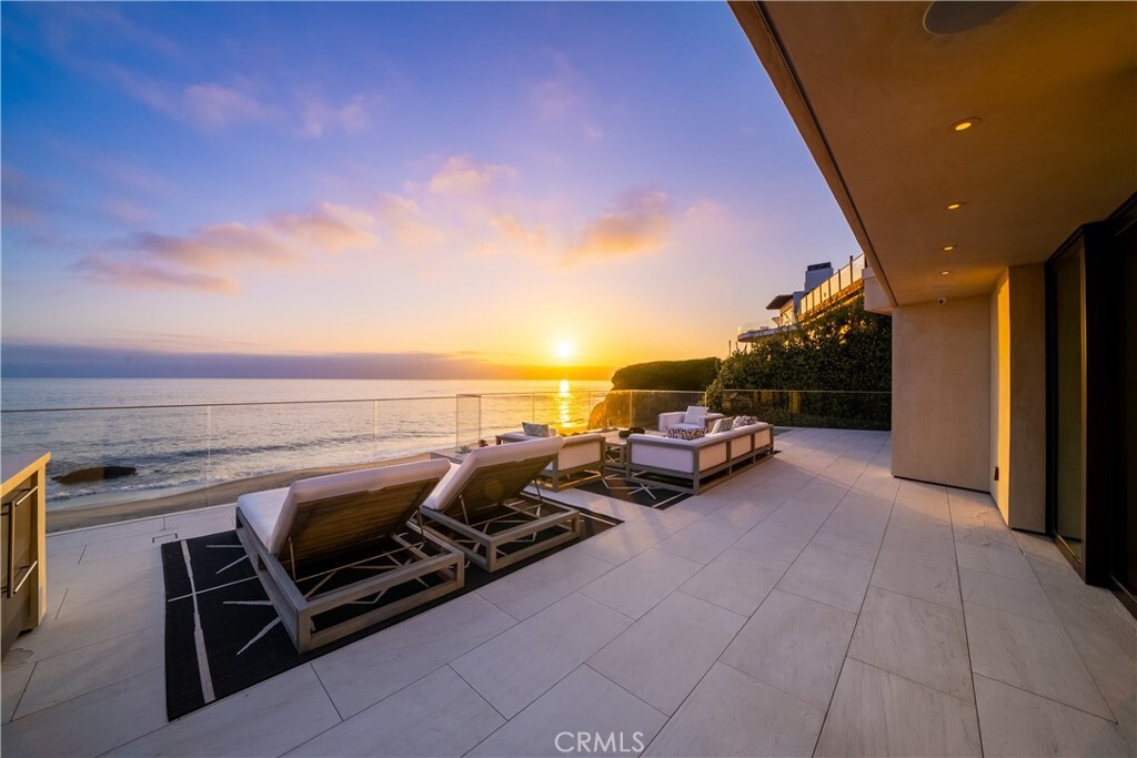Property Photo: 18 Lagunita Drive CA 92651