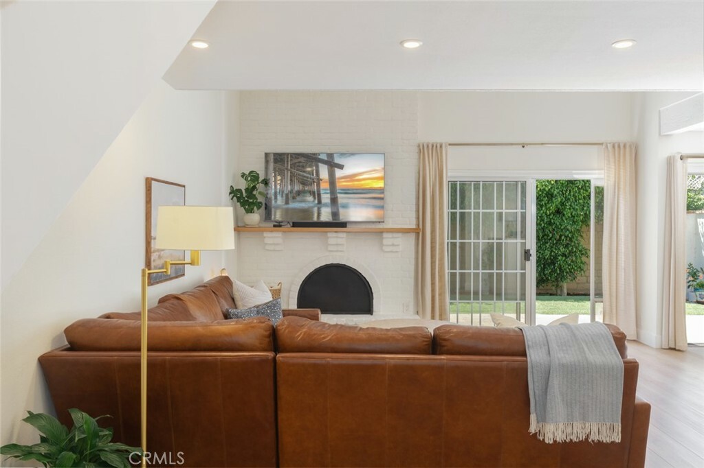 Property Photo:  1317 Alpine Lane  CA 92648 