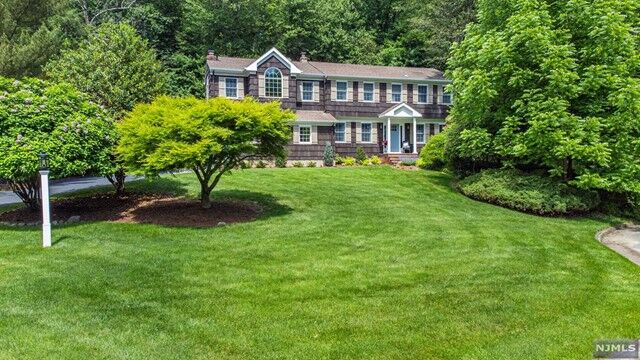 Property Photo:  29 Pontiac Drive  NJ 07470 